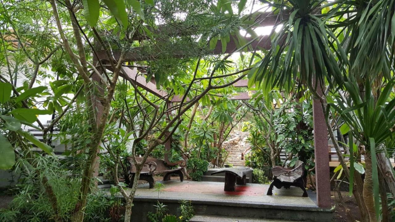 Hotel Exotic Komodo Labuan Bajo